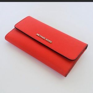 Michael kors large trifold wallet